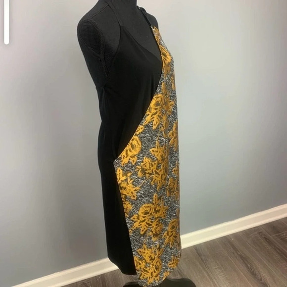 PUBLIC SCHOOL | NWT Lonia Floral Halter Brocade Jacquard Halter Dress Size 6 - Picture 4 of 6